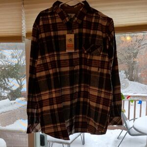 Legendary Whitetails  Plaid Shirt XL New With Tags